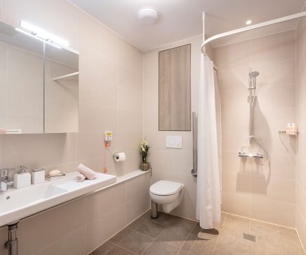 25-Surbiton-Apartment-5