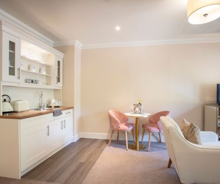SIGNATURE-AT-REIGATE-GRANGE_027_HR-opt