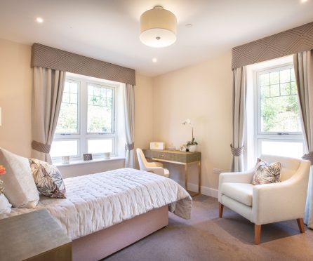 SIGNATURE-AT-REIGATE-GRANGE_029_HR-opt